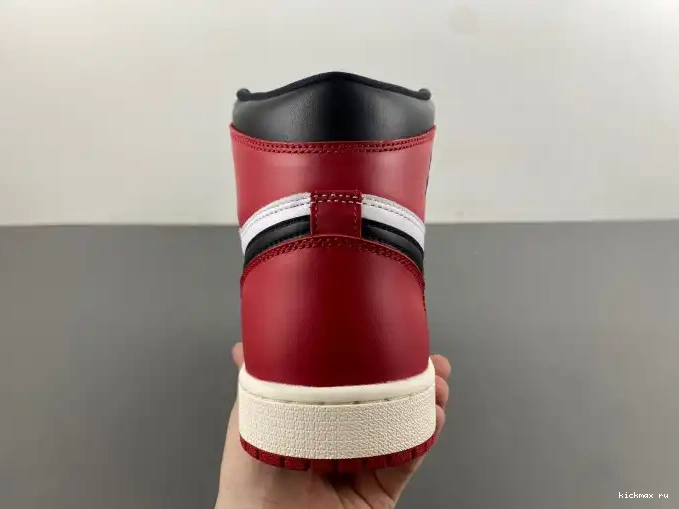 Cheap MAX Toe OG High Reimagined DZ5485-106 Black 1 Air Jordan 0401